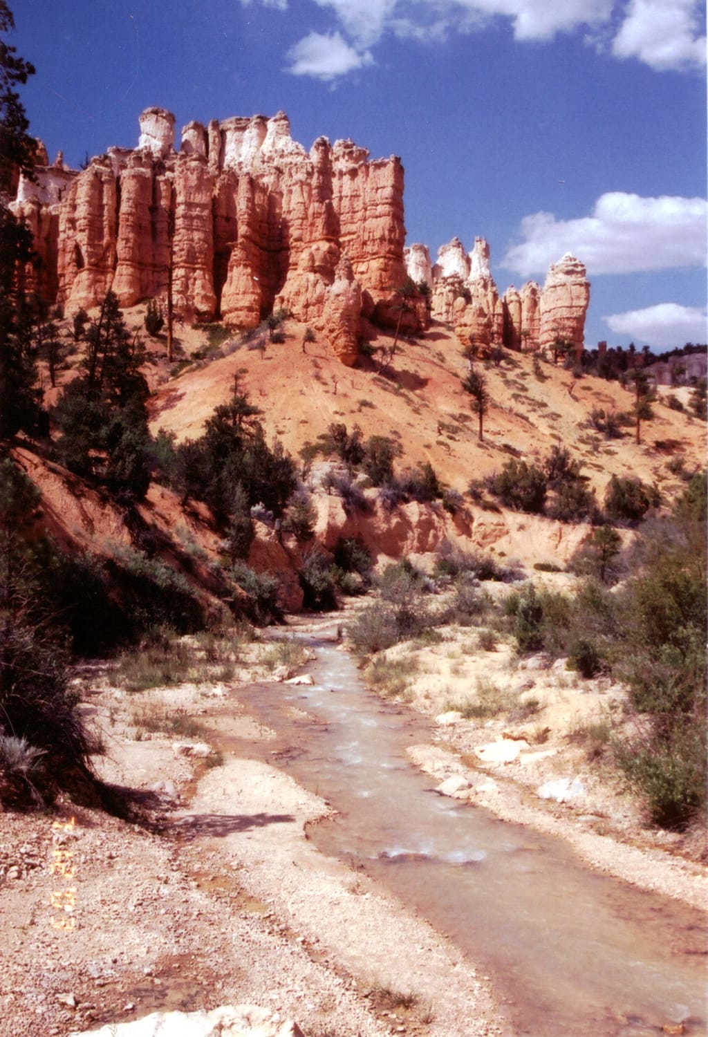 Mossy Cave Trailhead - Photo by National Archives and Records Administration, Public domain, via Wikimedia Commons